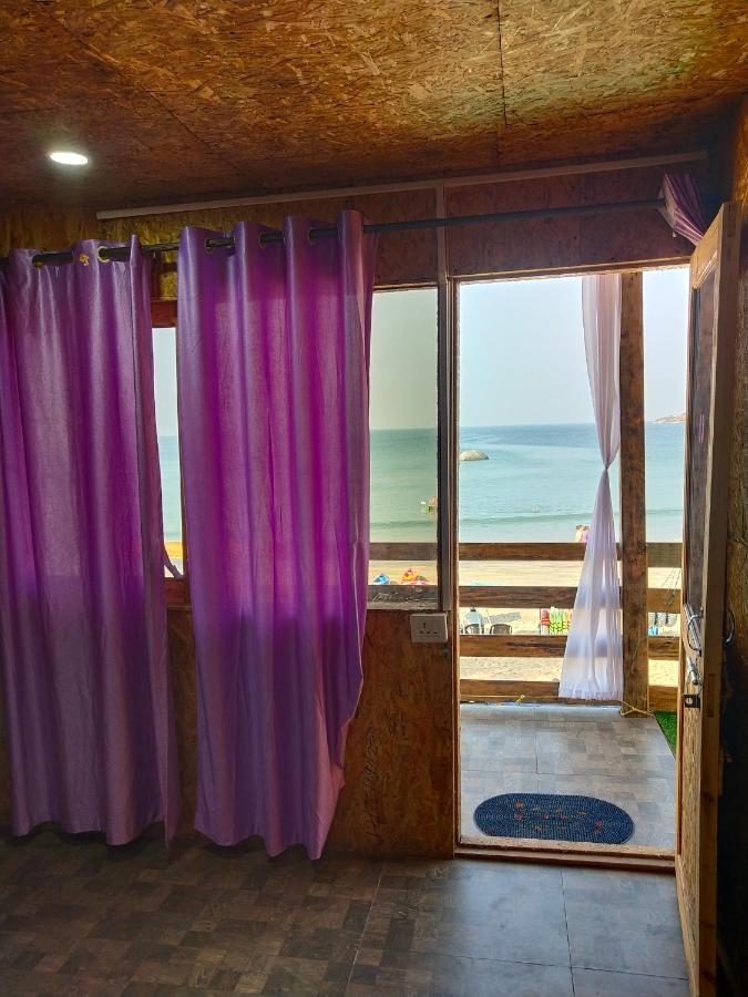 Готель Papillon Beach Huts Палолем Екстер'єр фото